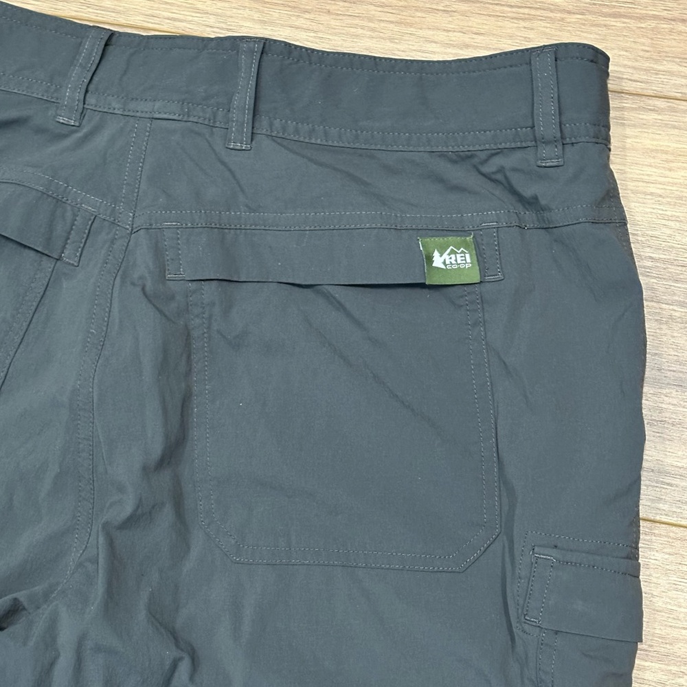 REI Convertible Hiking Pant in Gray Size 34 X 32 - Picture 15 of 15